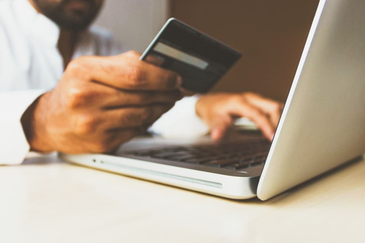 How We Synced 4 E-commerce Platforms in Real-Time and Eliminated Overselling